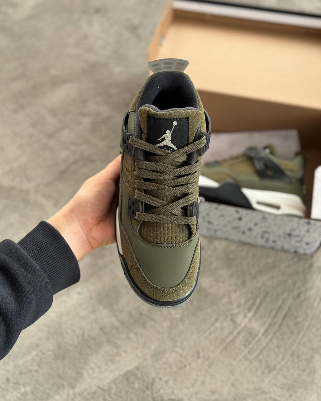 Jordan Retro 4 Craft Medium Olive