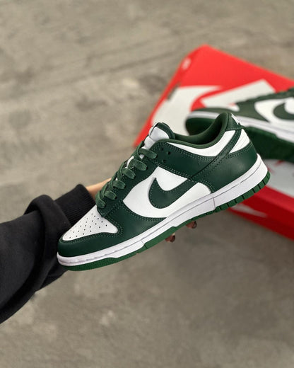 Dunk Low Retro “Michigan State”