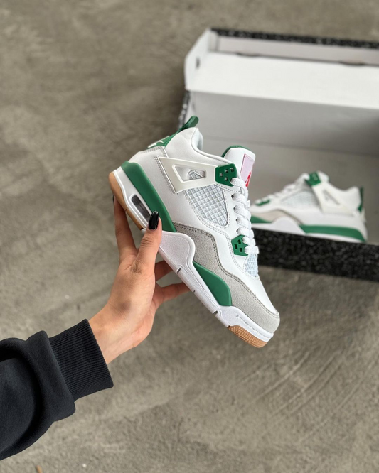 Jordan Retro 4 SB Pine Green